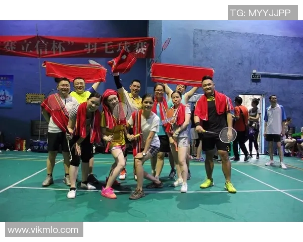 上海羽毛球队在冠军赛中的默契配合与精彩表现分析